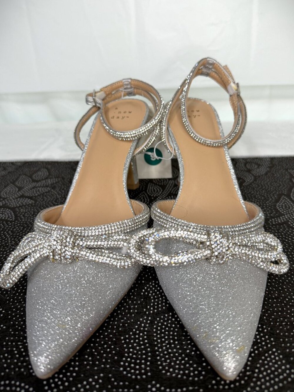 A New Day Carmin Pointed‎ Silver Rhinestone Bow Ankle Strap Shoes Woman's size 9